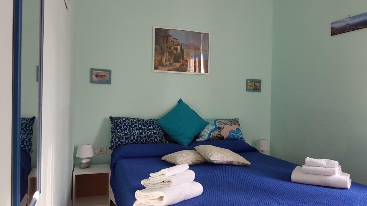Bed and Breakfast A Casa Di Arturo Nápoles Exterior foto